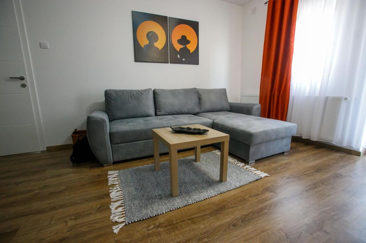 Apartman Paratetis 1 Palić Exterior foto